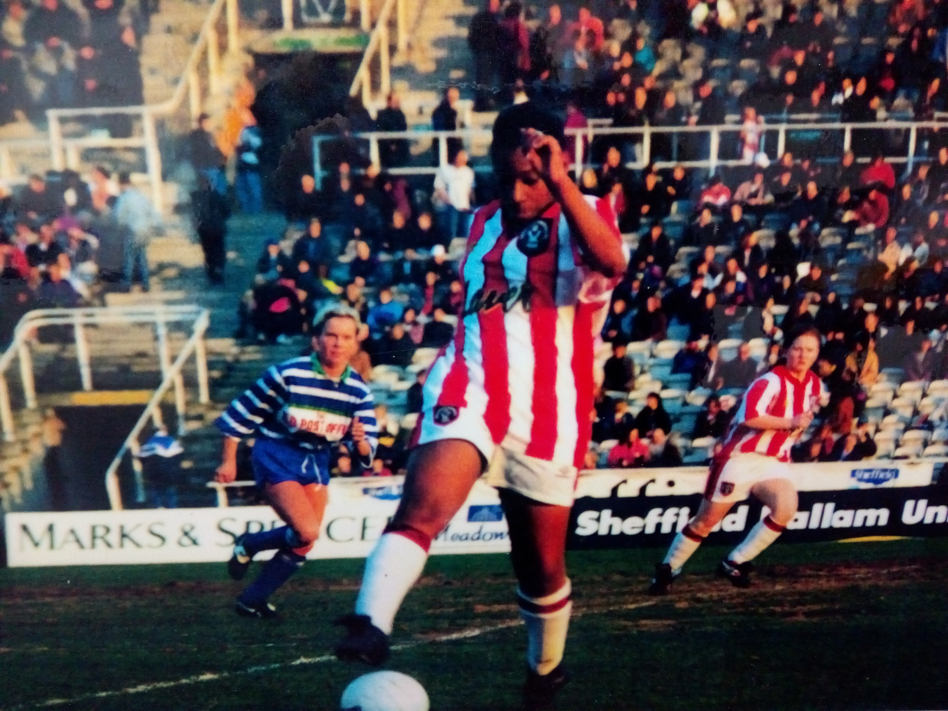 Pauline Braham playing for Sheffield Hallam United, 1990s - Pauline Braham playing for Sheffield Hallam United, 1990s.