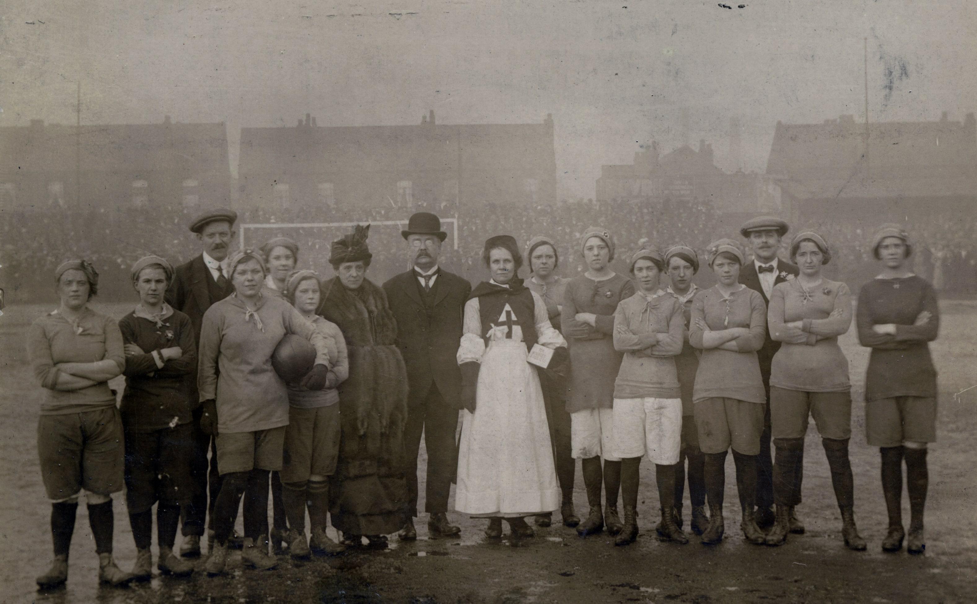 Vickers South (1 and 2) Projectile Shop team, Vickers Sports Ground, 26 December 1916